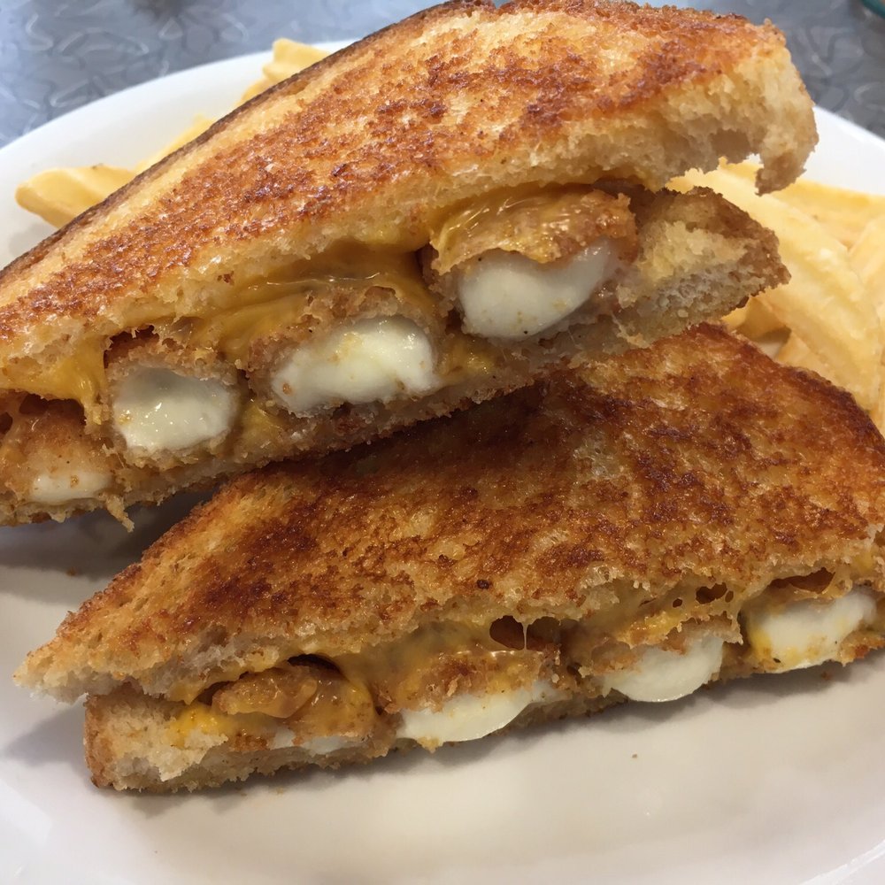 Denny's - Cheese melt, aka the best grilled cheese e'vah! - Diners Near Me - Marshall, Michigan