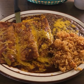 Mitla Cafe - Beef enchiladas - Mexican Near Me - San Bernardino, California Mitla Cafe - Beef enchiladas - Mexican Near Me - San Bernardino, California