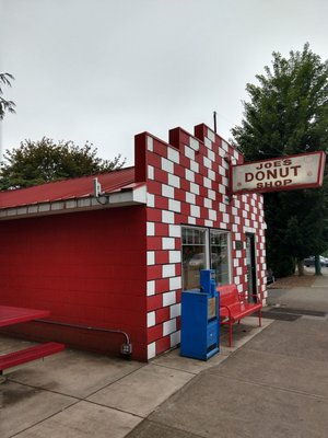Joe's Donut Shop by null