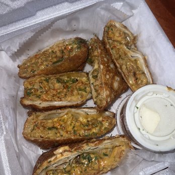 ROUL's DELI - Crawfish egg rolls - Burgers Near Me - Baton Rouge, Louisiana