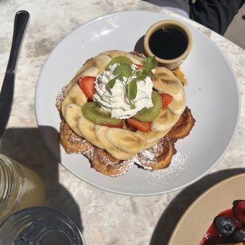 Malibu Farm - Heart waffles - Coffee & Tea Near Me - Tiburon, California