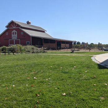 Spenker Winery - The farm and to the right is the store - Wineries Near Me - Lodi, California