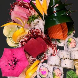 Kanpai Izakaya - Chef's Selection Sashimi