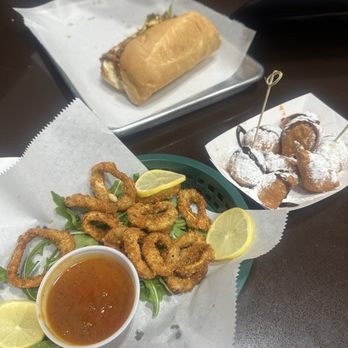 La Porchetta Kitchen - Fried Calamari with homemade marinara sauce and steak and cheese sandwich. - Pizza Near Me - Woodbridge, Virginia La Porchetta Kitchen - Fried Calamari with homemade marinara sauce and steak and cheese sandwich. - Pizza Near Me - Woodbridge, Virginia