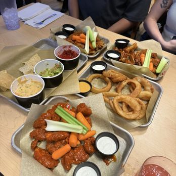 Buffalo Wild Wings - Boneless Wings, Onion Rings, Bone In Wings - Chicken Wings Near Me - Montclair, California