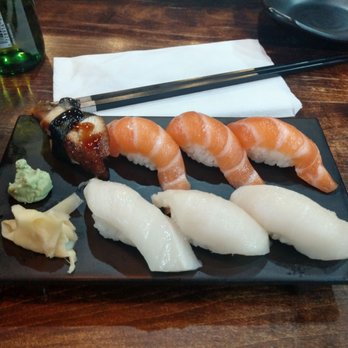 Komorebi Full House - Eel, salmon and white tuna sushi.  The salmon and white tuna was so sweet and fresh it melts in your mouth!!! - Sushi Bars Near Me - Brooklyn, New York