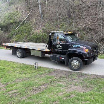 C C Chapman’s Towing - Service you can trust - Towing Near Me - Ransom, Kentucky C C Chapman’s Towing - Service you can trust - Towing Near Me - Ransom, Kentucky