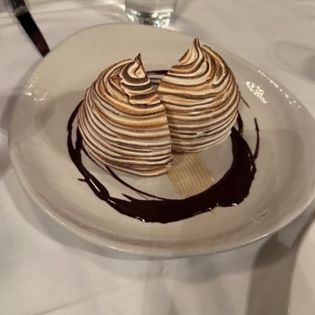 Max Downtown - Baked Alaska - Bars Near Me - Hartford, Connecticut