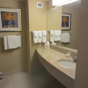 Courtyard by Marriott Tacoma Downtown - Hotels Near Me - Tacoma, Washington
