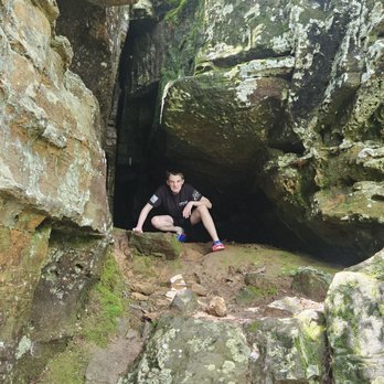 Natural Bridge - Tours Near Me - Clinton, Arkansas