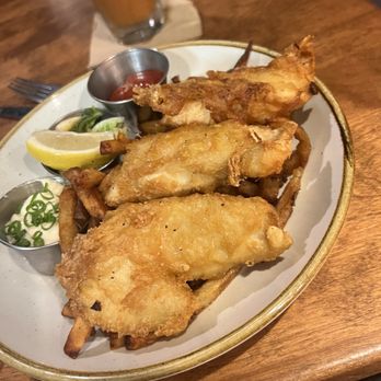 Monkeypod Kitchen - Pete's Fresh Fish & Chips - Hawaiian Near Me - Kapolei, Hawaii