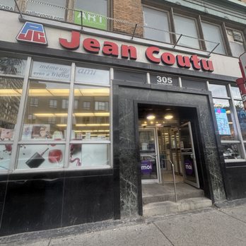 PJC Jean Coutu - Jean Coutu 305 Sherbrooke Est Storefront - Pharmacy Near Me - Montreal, Quebec PJC Jean Coutu - Jean Coutu 305 Sherbrooke Est Storefront - Pharmacy Near Me - Montreal, Quebec