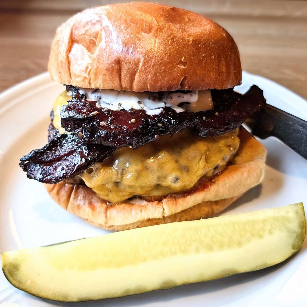 Au Cheval - Single Cheeseburger w/ Thick Cut Peppered Bacon - Bars Near Me - Chicago, Illinois Au Cheval - Single Cheeseburger w/ Thick Cut Peppered Bacon - Bars Near Me - Chicago, Illinois
