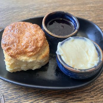 The Shipwright's Daughter - Biscuit (very good) - Seafood Near Me - Mystic, Connecticut The Shipwright's Daughter - Biscuit (very good) - Seafood Near Me - Mystic, Connecticut