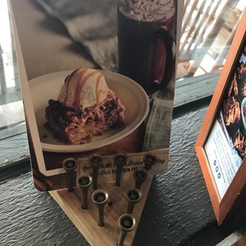 Cracker Barrel Old Country Store - Breakfast & Brunch Near Me - North Canton, Ohio
