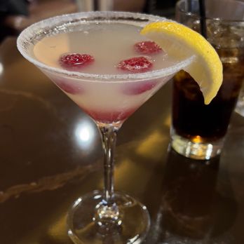 Lone Wolf Restaurant & Lounge - New American Near Me - Jackson, California Lone Wolf Restaurant & Lounge - New American Near Me - Jackson, California