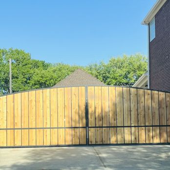 Vazquez Access Garage Doors & Gates - Driveway gate - Garage Door Services Near Me - Houston, Texas Vazquez Access Garage Doors & Gates - Driveway gate - Garage Door Services Near Me - Houston, Texas