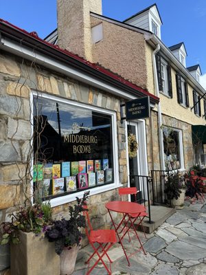 Middleburg Books by null