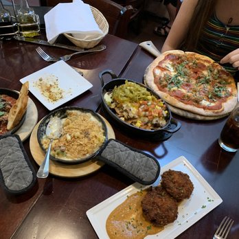 Bistro 135 - The Mac and cheese was so creamy and delicious! The crab cakes were very good! - Italian Near Me - Tracy, California