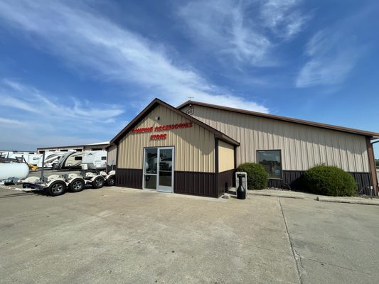 PONTIAC RV - Updated May 2026 - 20 Photos & 36 Reviews - 15481 E 2000 N ...