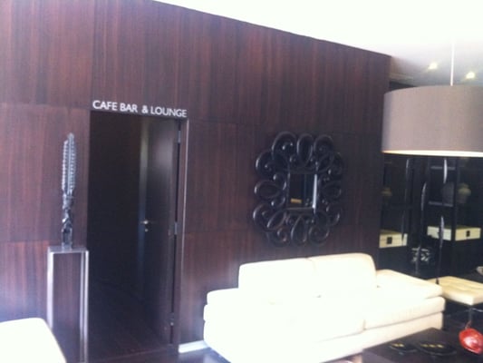 Occidental Santa Cruz Contemporáneo by null