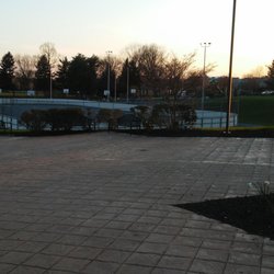 In line hockey rink