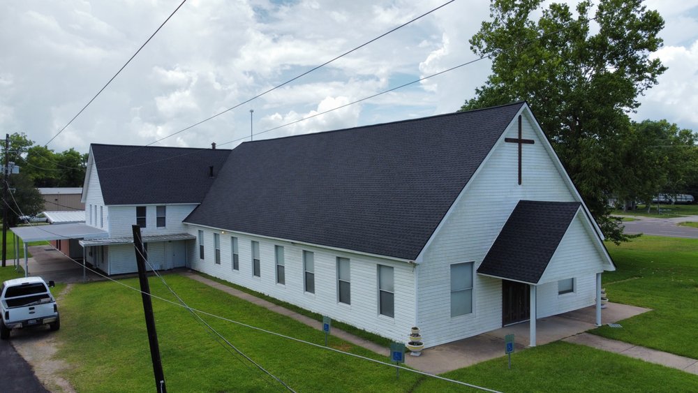 Slide of Lopez Roofing and Construction