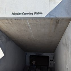 Arlington Cemetery Metro Station