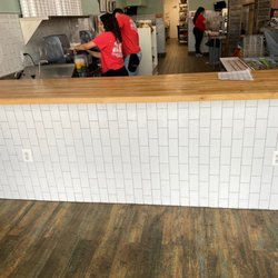 Tropical Smoothie Cafe