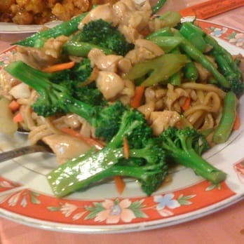Jim's Chinese Restaurant - Chicken chow mein. - Chinese Near Me - Seaside, California Jim's Chinese Restaurant - Chicken chow mein. - Chinese Near Me - Seaside, California