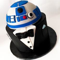 Lady Caker - R2D2 grooms cake
