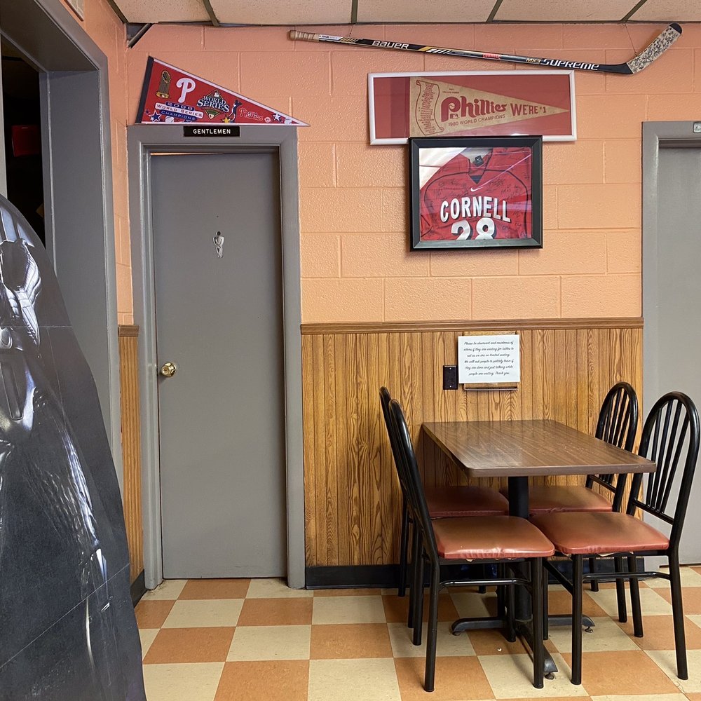 Lincoln Street Diner - a table and chairs - Diners Near Me - Ithaca, New York