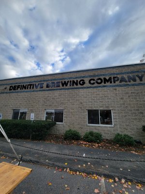 Definitive Brewing Company by null