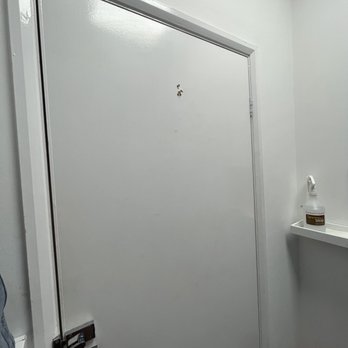 The Tanning Shop - Room 14. Tiny, door hook is broken... - Tanning Beds Near Me - North Hykeham, LIN The Tanning Shop - Room 14. Tiny, door hook is broken... - Tanning Beds Near Me - North Hykeham, LIN