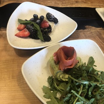Queen Bee Cafe - Smoked salmon crumpet, beecher's cheese and berries crumpet - Coffee & Tea Near Me - Clyde Hill, Washington Queen Bee Cafe - Smoked salmon crumpet, beecher's cheese and berries crumpet - Coffee & Tea Near Me - Clyde Hill, Washington