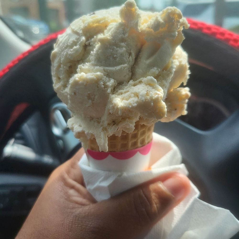 Baskin-Robbins - Butter Pecan Single Scoop on Sugar Cone - Ice Cream & Frozen Yogurt Near Me - Macon, Georgia