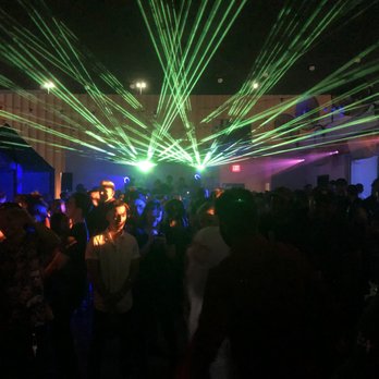 Aero Rooftop Bar - Saturday night - Lounges Near Me - Orlando, Florida
