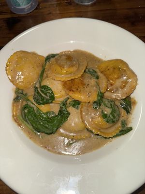 Bambinos Cafe on Delmar by null