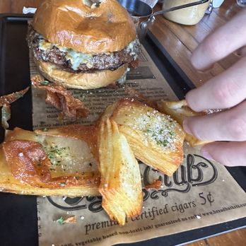 Farmhouse Cafe - Burger - Breakfast & Brunch Near Me - Honolulu, Hawaii Farmhouse Cafe - Burger - Breakfast & Brunch Near Me - Honolulu, Hawaii