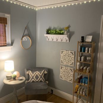 Kalon Esthetics PDX - Treatment Room - Epicuren products for sale. - Massage Near Me - Portland, Oregon Kalon Esthetics PDX - Treatment Room - Epicuren products for sale. - Massage Near Me - Portland, Oregon