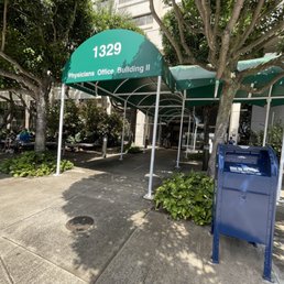 Exterior photo of Queen's Physicians Office Building II - Honolulu, Hawaii Exterior photo of Queen's Physicians Office Building II - Honolulu, Hawaii