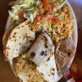 Taqueria Guadalajara - the quesadilla plate is my go to at this restaurant and it's so delicious every time! - Mexican Near Me - Premont, Texas Taqueria Guadalajara - the quesadilla plate is my go to at this restaurant and it's so delicious every time! - Mexican Near Me - Premont, Texas