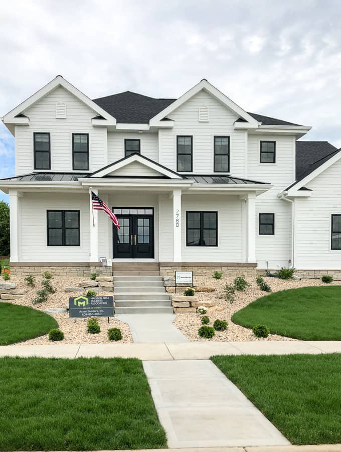 Slide of ATL Window King