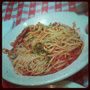 Gianni's Pizza - Yummy - Italian Near Me - Monterey, California