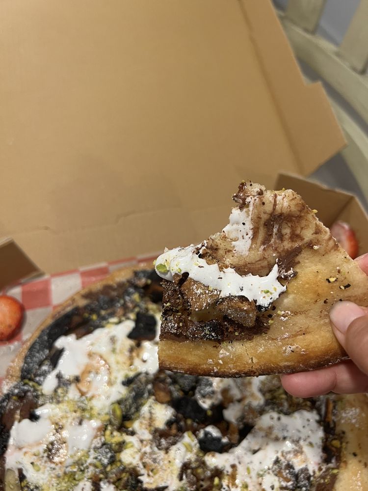 Munchie's Pizza Club, Fort Lauderdale | Roadtrippers