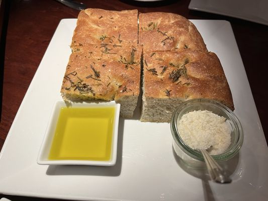 Ella's Food & Drink by null