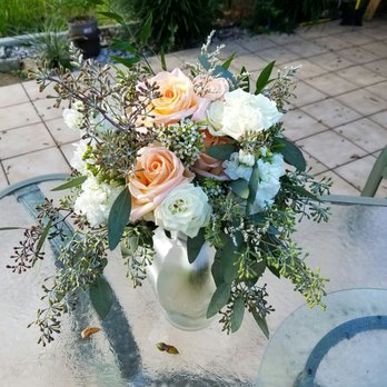 Zimmer Floral and Nursery - Antiques Near Me - Beeville, Texas