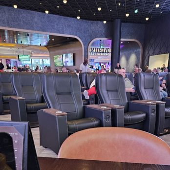Overtime Sports Lounge - Recliners in the middle of the restaurant - Burgers Near Me - Niagara Falls, Ontario