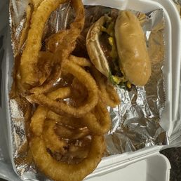 Bacon cheese burger with onion rings