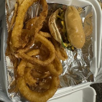 Good Burger Grill - Bacon cheese burger with onion rings - Burgers Near Me - Queen Creek, Arizona Good Burger Grill - Bacon cheese burger with onion rings - Burgers Near Me - Queen Creek, Arizona